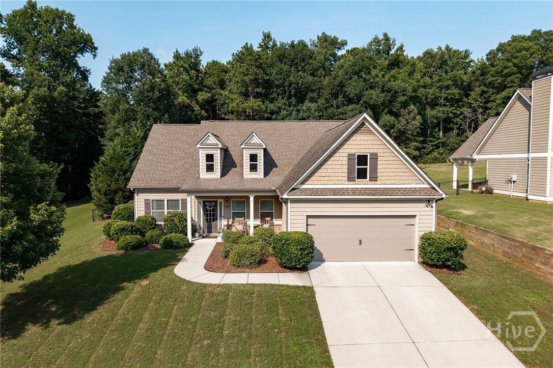 Property Photo: 430 Kimberly Circle GA 30646