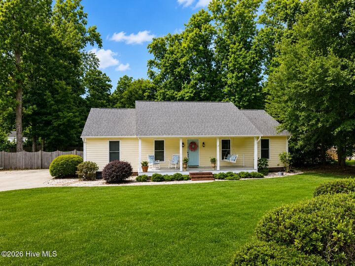 Property Photo:  306 Lafayette Street  NC 28411 