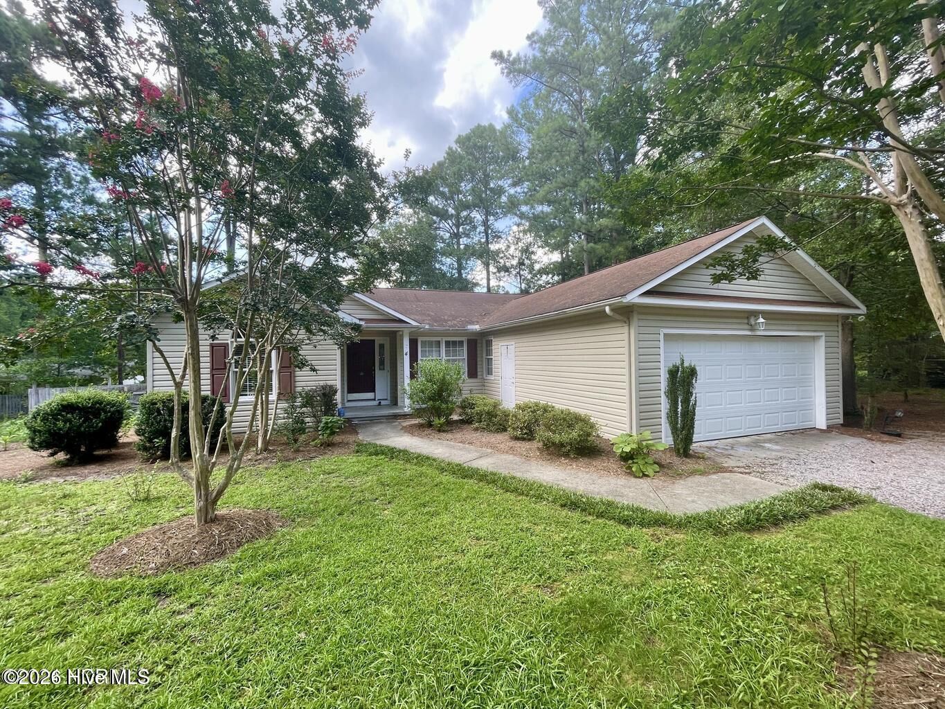Property Photo: 4 Sandhills Place NC 28374