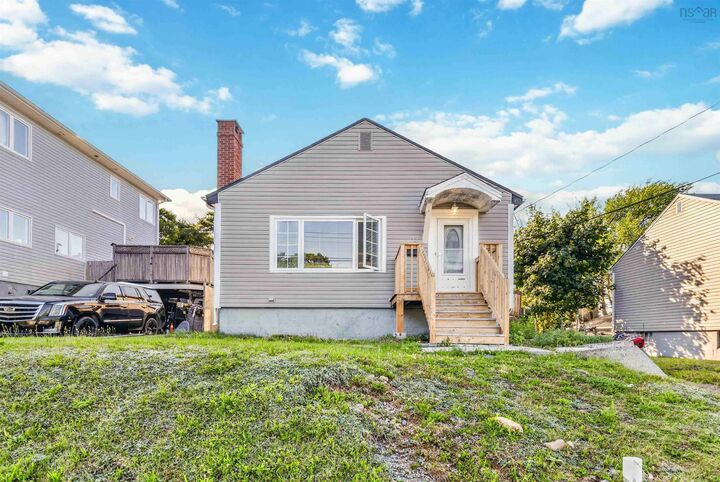 12 Auburn Avenue — photo 1