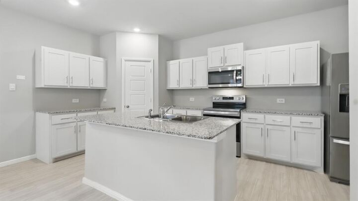 Property Photo: 3004 Maple Orchard Lane TX 76140