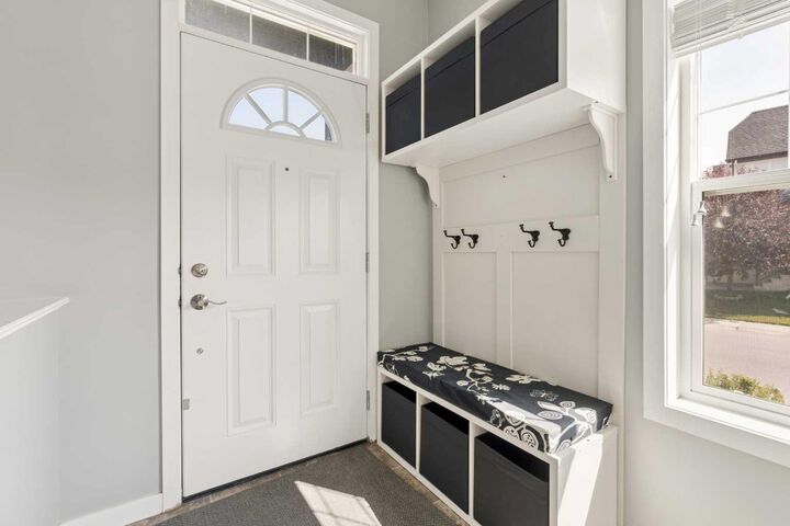 Property Photo:  1037 New Brighton Park SE  AB T2Z 0Y1 