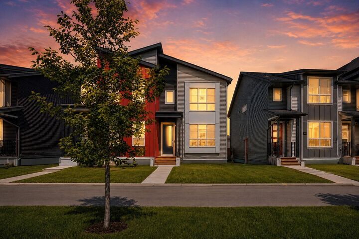 Property Photo: 152 Belmont Way SW AB T2X 5T4