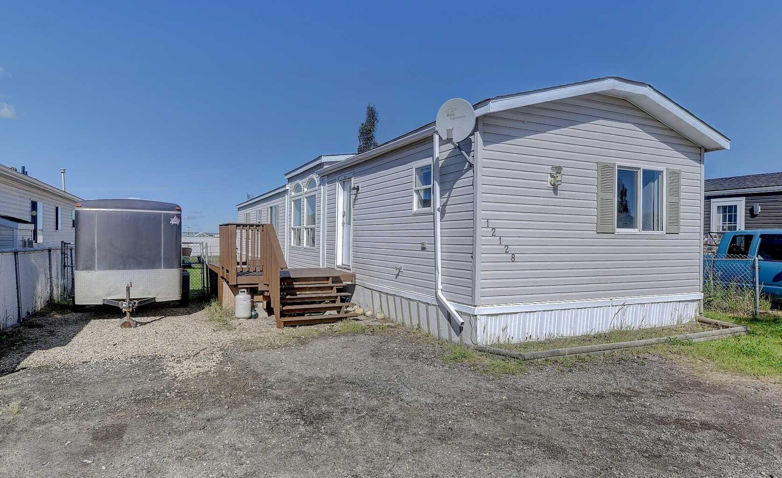 Property Photo:  12128 98 Street  AB T8V 7J2 