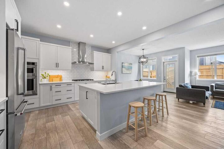 Property Photo: 338 Magnolia Way SE AB T3M 3S6