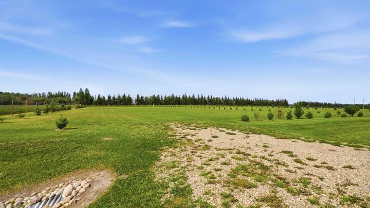 Property Photo:  404 62036 Twp Rd 462  AB T0C 0T0 