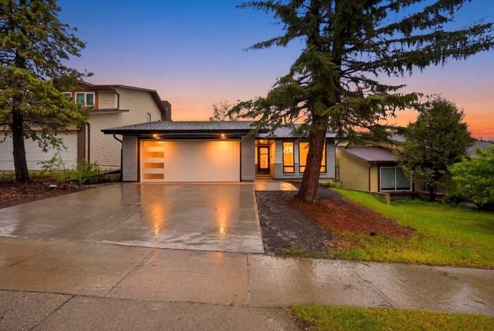 Property Photo: 300 Edgehill Drive NW AB T3A 2S3
