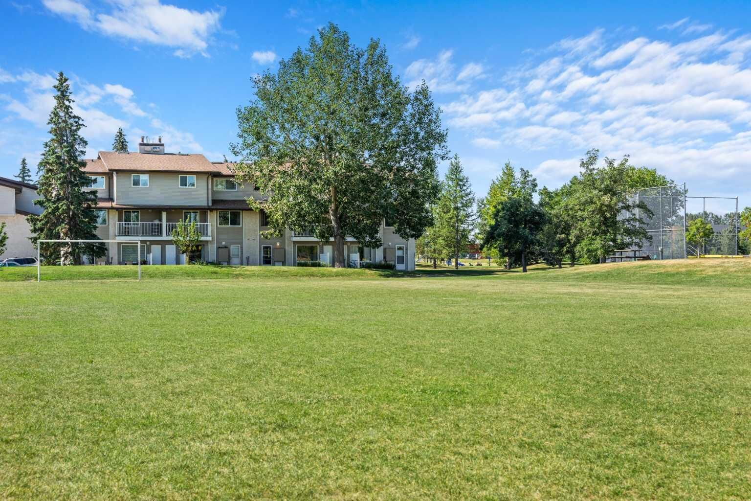 Property Photo:  200 Brookpark Drive SW 1213  AB T2W 3E5 