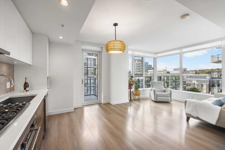 Property Photo:  108 Waterfront Court SW 505  AB T2P 1K7 