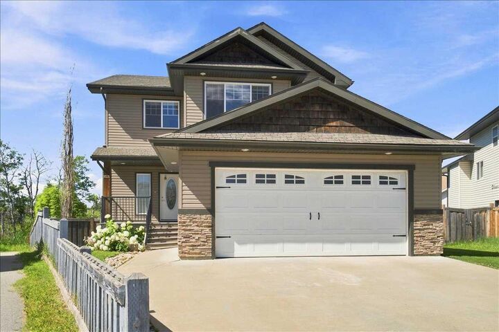 9335 Lakeshore Court — photo 1