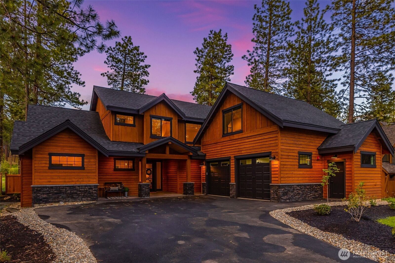Property Photo: 1630 Coal Mine Way WA 98922