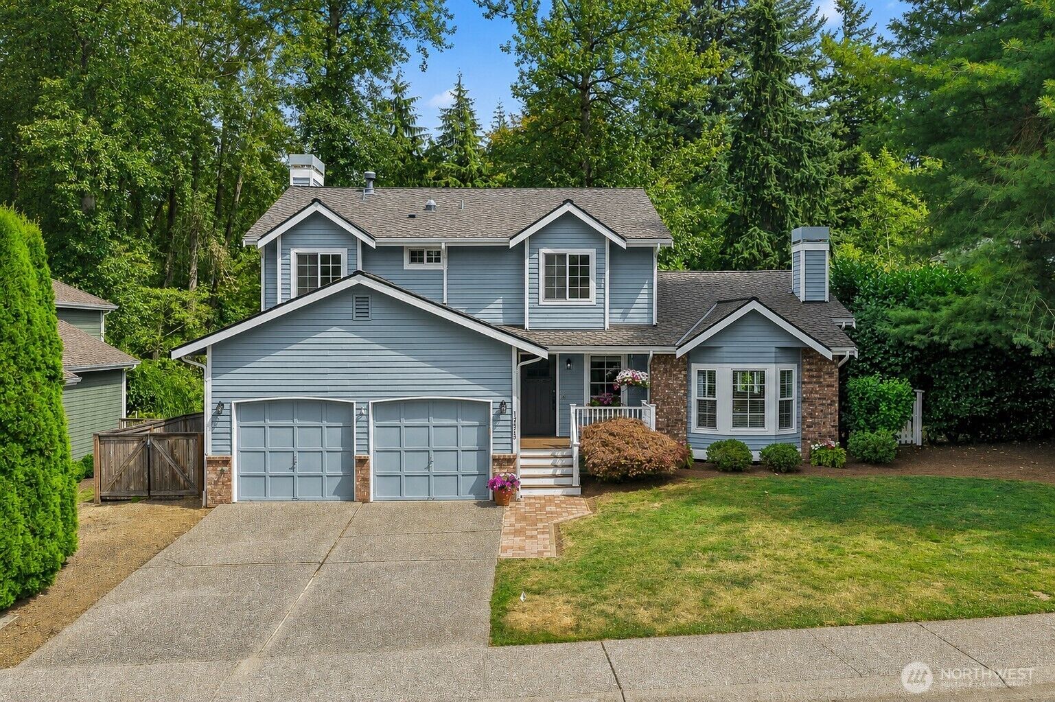 Property Photo: 14515 Cascade Drive SE WA 98296