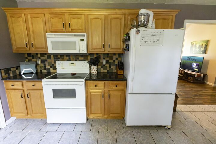Property Photo:  501 C W Moore Road  KY 42171 