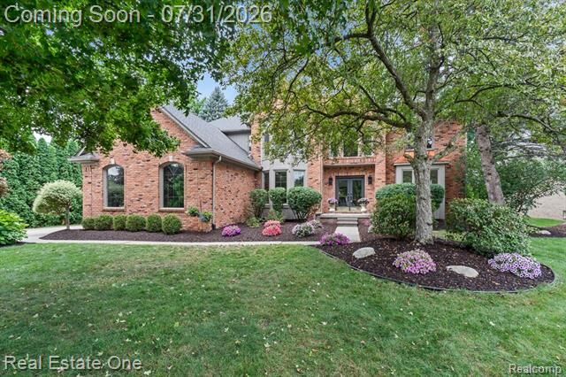 Property Photo:  1816 Sudbury Court  MI 48306 