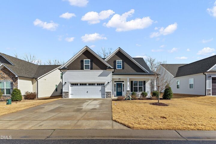 Property Photo: 108 Sweetbay Park NC 27596