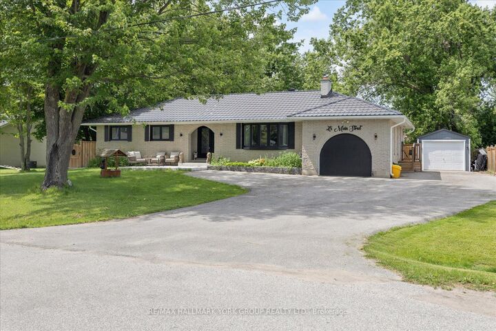 28 Main Street — photo 1