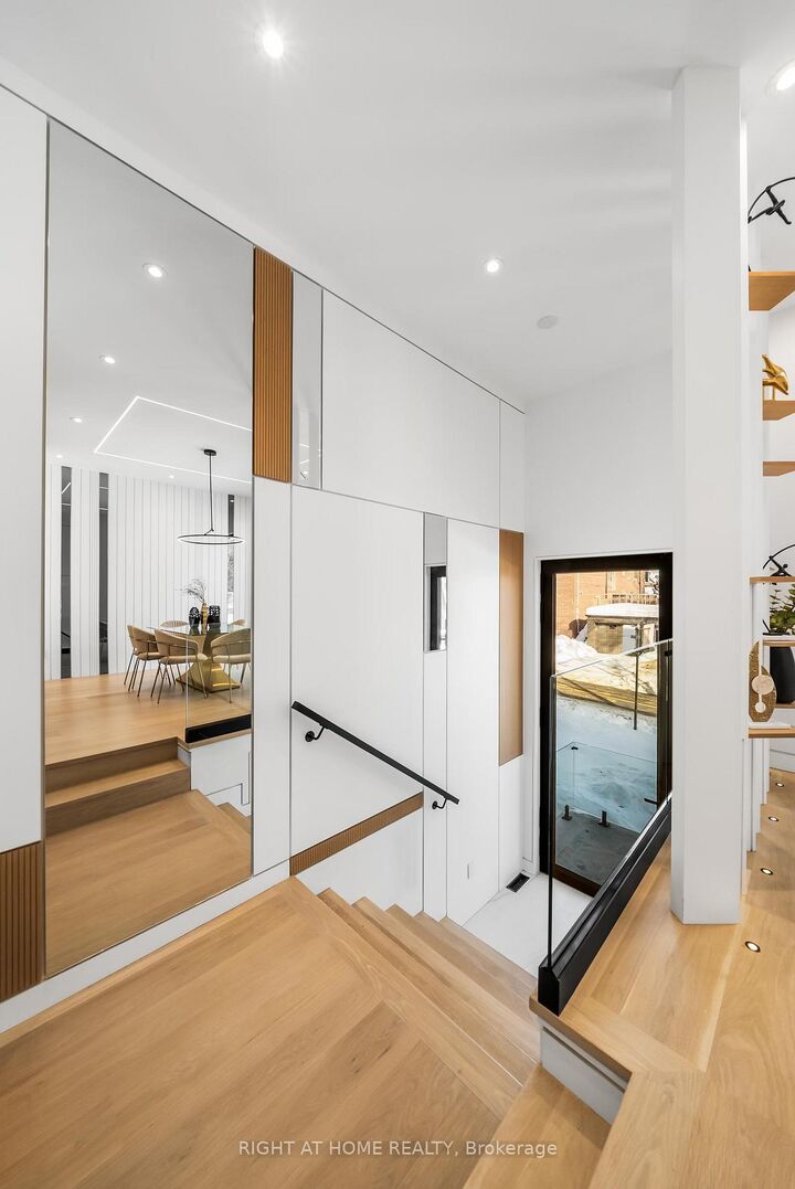 Property Photo: 74B Rathnelly Avenue ON M4V 2M6