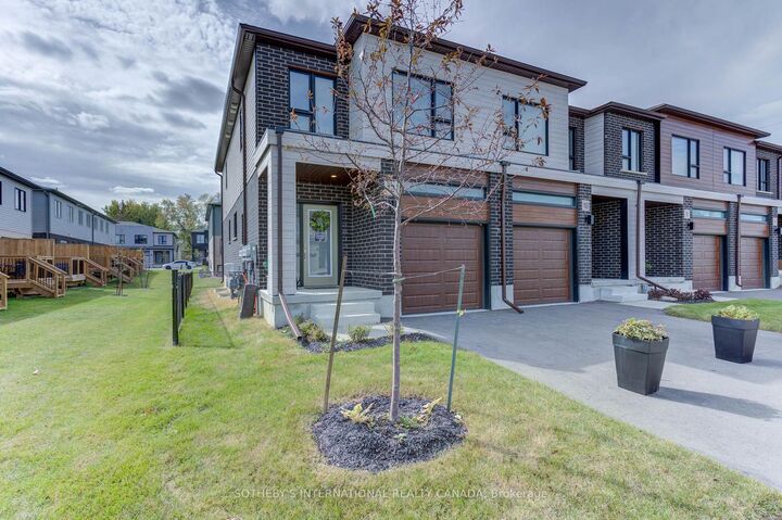 Property Photo: 72 Bur Oak Common 79Q ON N1S 0G3
