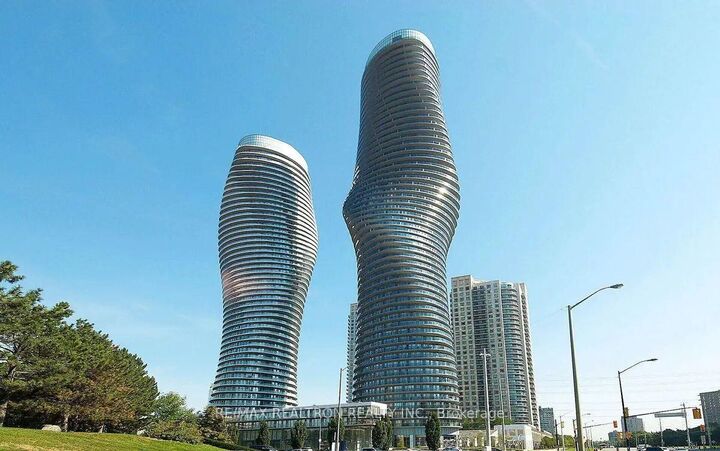 Property Photo: 60 Absolute Avenue 1502 ON L4Z 0A9