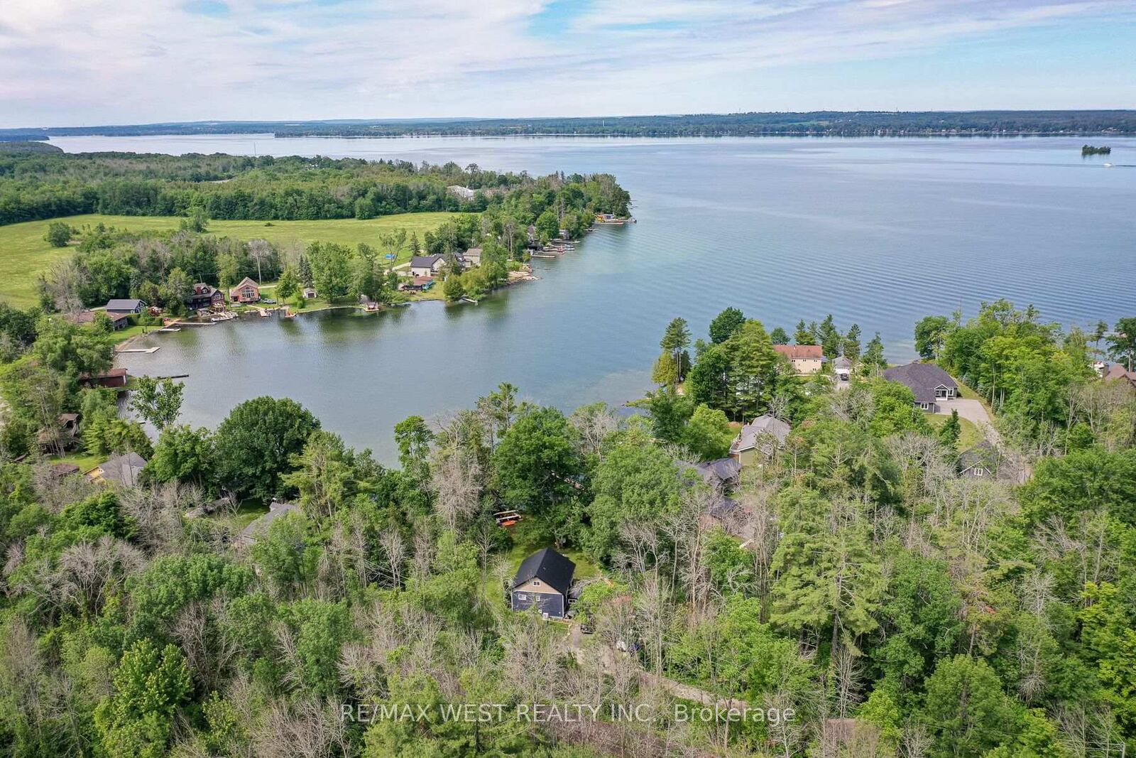 Property Photo: 6896 Pentland Lane ON L0K 2B0