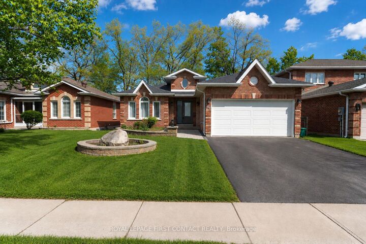 Property Photo: 340 Livingstone Street W ON L4N 7C5