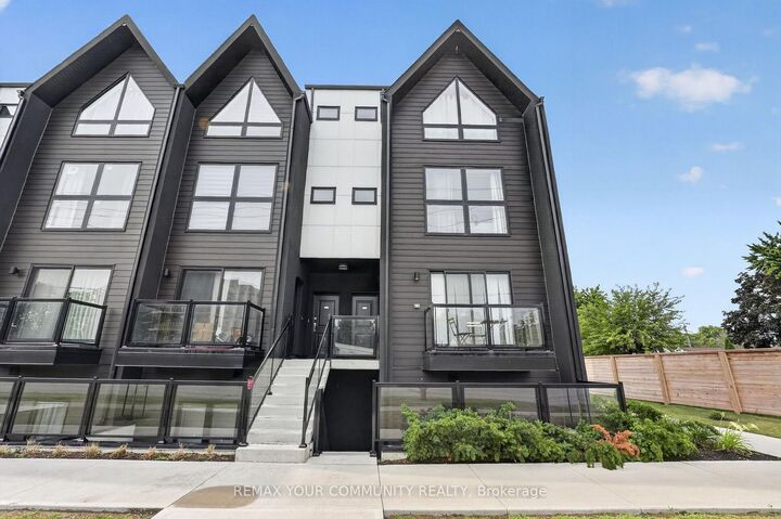 Property Photo: 7277 Wilson Crescent 106 ON L2G 4R8