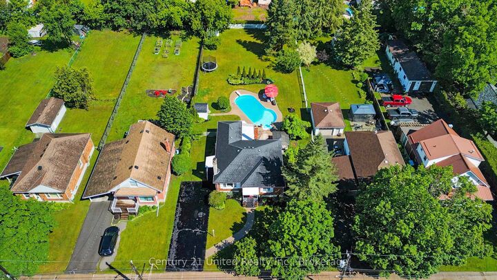 Property Photo: 260 McKellar Street ON K9J 1P7