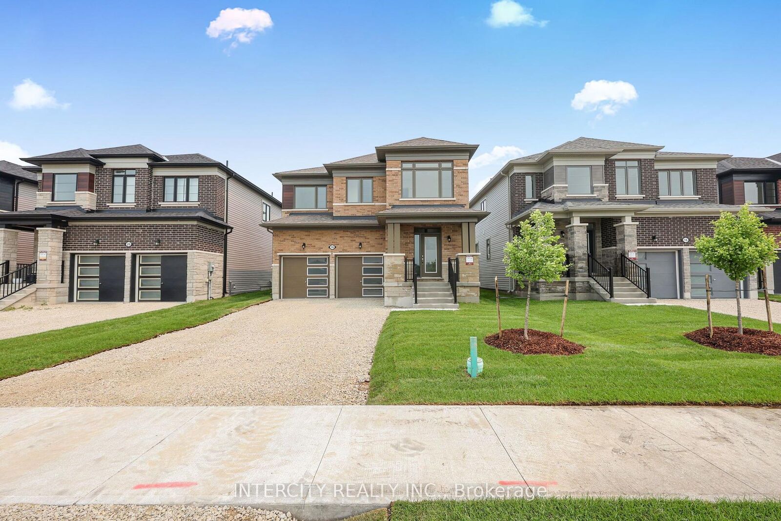 Property Photo: 18 Legacy Circle ON L9Z 0L8