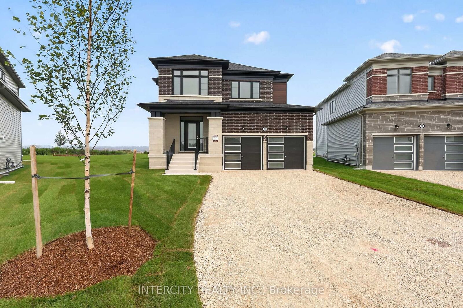 Property Photo: 26 Legacy Circle ON L9Z 0L8
