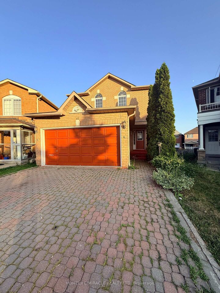 Property Photo:  102 Misty Hills Trail  ON M1X 1T3 