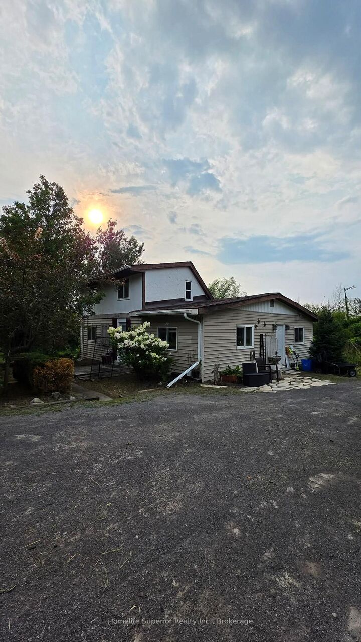 Property Photo: 2632 Dummer Asphodel Road ON K0L 3A0