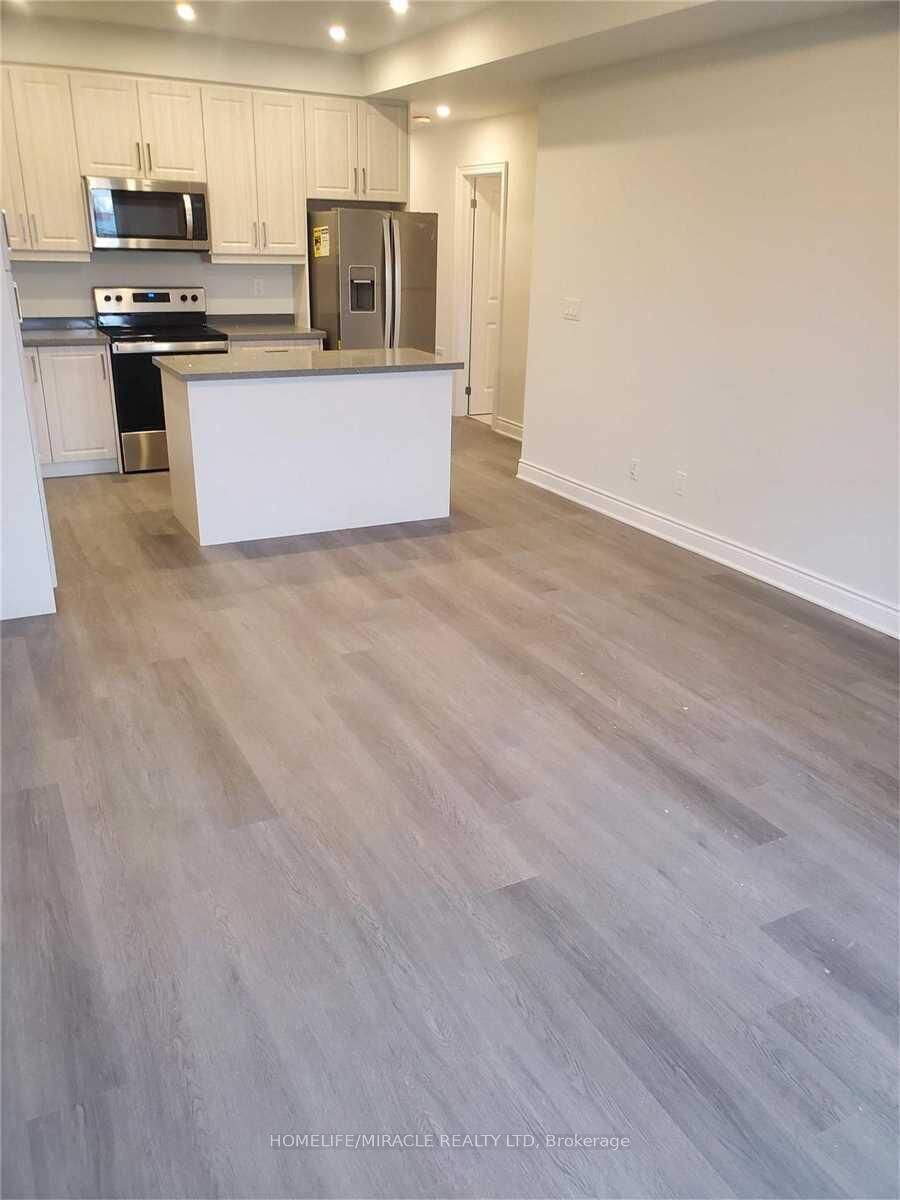 Property Photo: 721 Franklin Boulevard 103 ON N1R 0E4