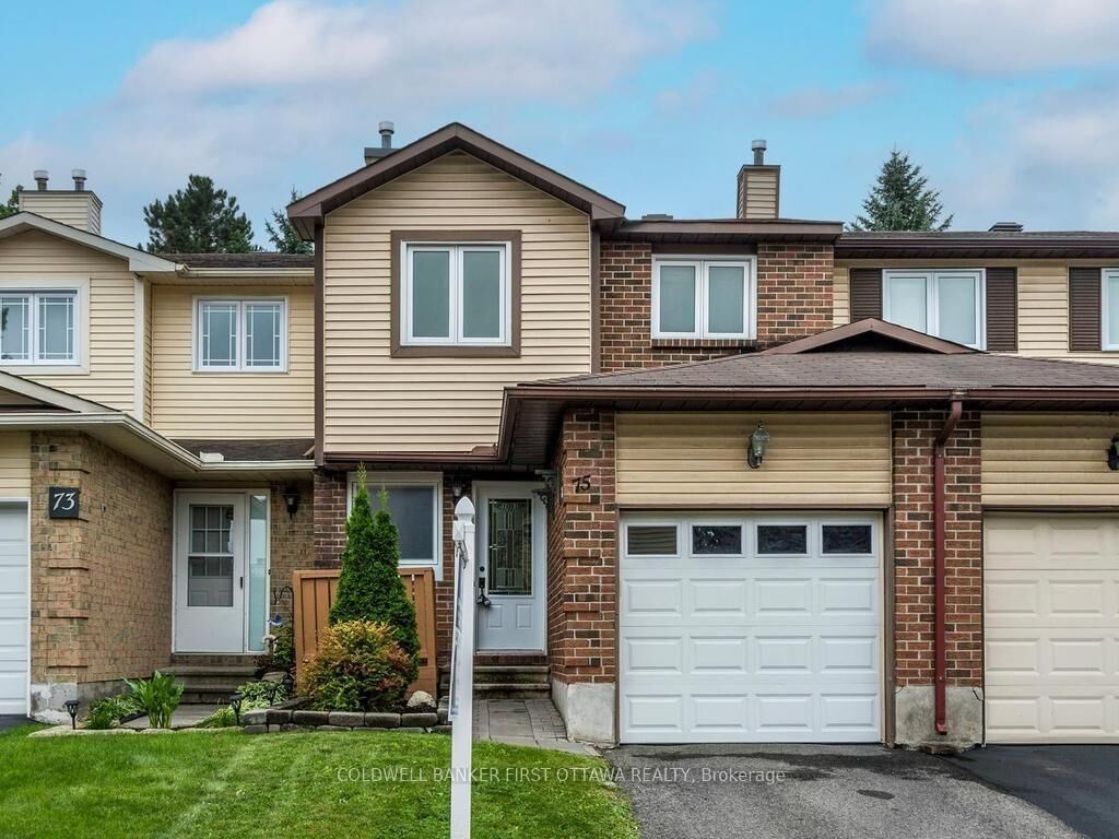 Property Photo: 75 Sundback Lane ON K2L 2W8