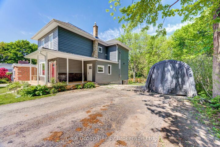 Property Photo:  213 Albert Street  ON N5C 2Y5 