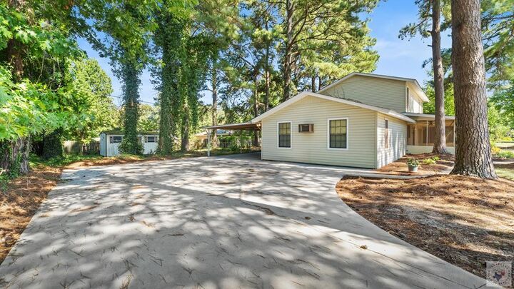 Property Photo:  6406 Bel Air Drive  TX 75503 