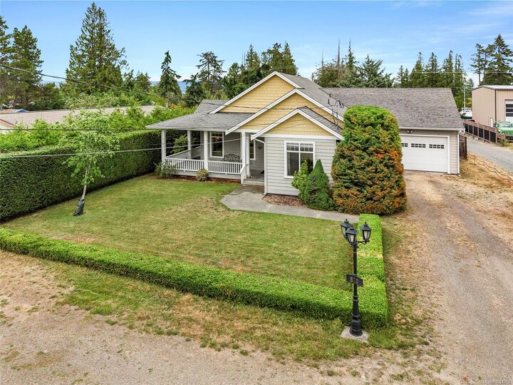 810 Reid Rd — photo 1