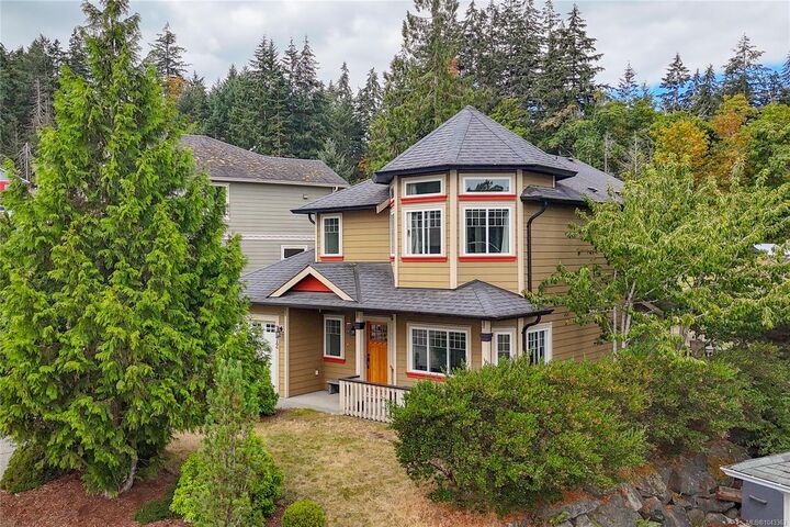 7972 Northview Dr — photo 1