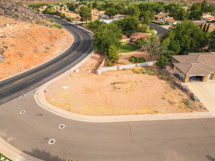 Property Photo: S 870 Cir N 6 UT 84770