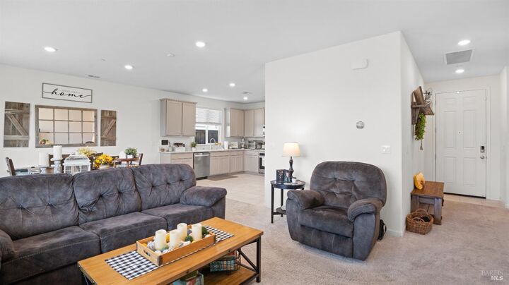 Property Photo:  745 Broadfork Circle  CA 95687 