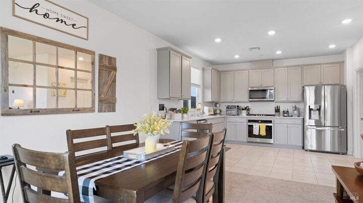 Property Photo: 745 Broadfork Circle CA 95687