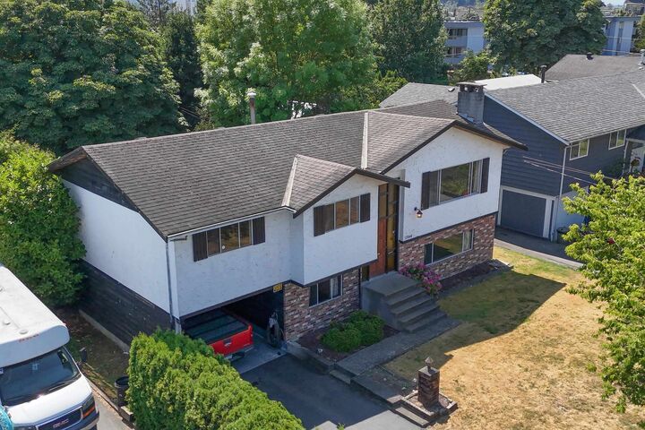 17844 57A Avenue — photo 1