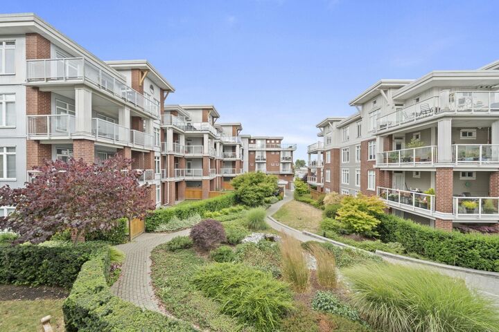 Property Photo: 4211 Bayview Street 206 BC V7E 6T6