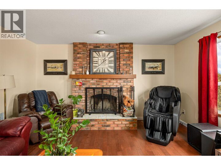 Property Photo:  2152 Alexander Place  BC V1Z 2X5 