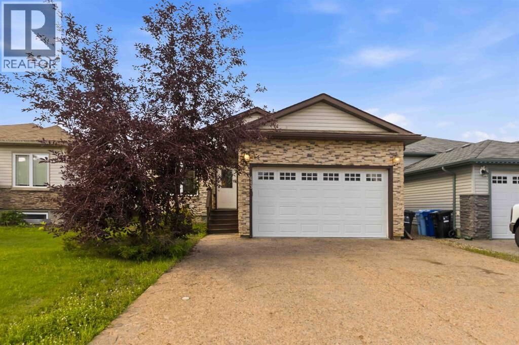 Property Photo: 443 Pacific Crescent AB T9K 0E4