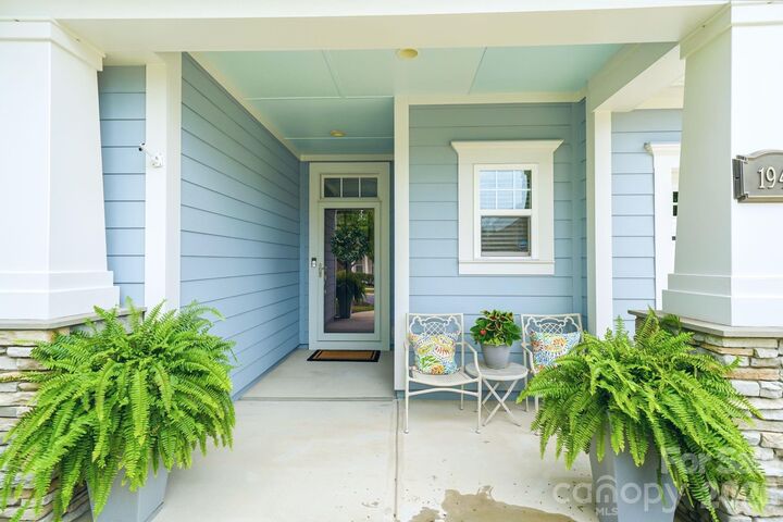 Property Photo: 1941 Felts Parkway SC 29715