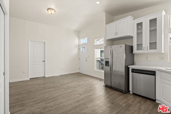 Property Photo: 8250 Lankershim Blvd, Unit 19 CA 91605