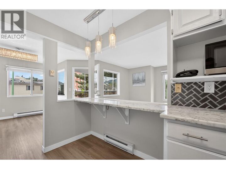 Property Photo: 1610 Gordon Drive 101 BC V1Y 3G9