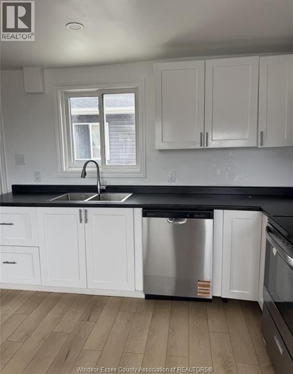 Property Photo: 819 Frank Avenue 2 ON N8S 3P4