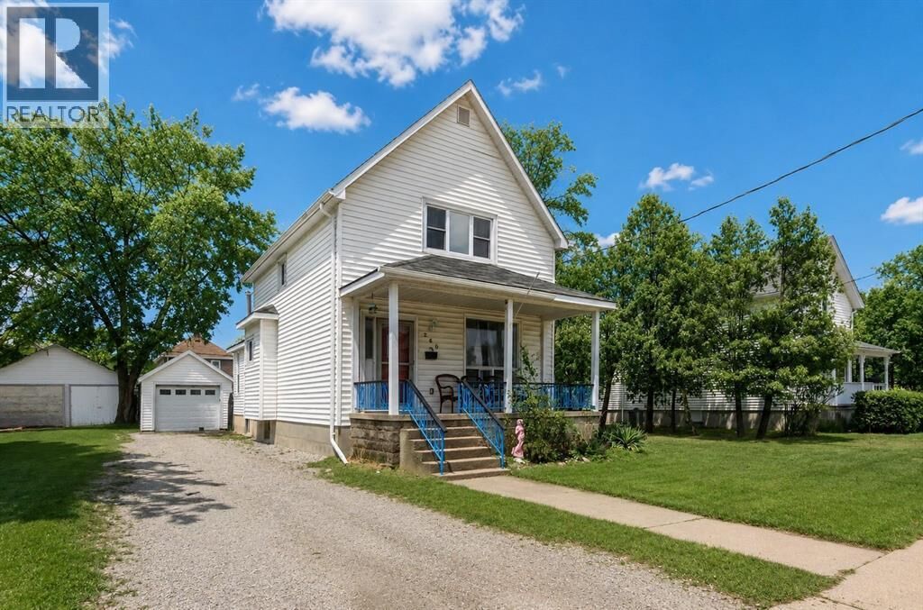 Property Photo:  260 Mitton Street South  ON N7T 3E1 