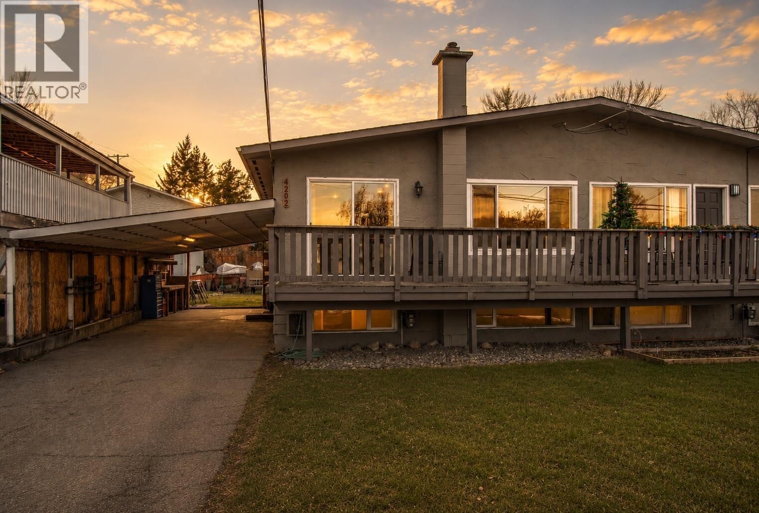Property Photo: 4202 16 Avenue BC V1T 6P1